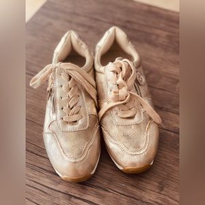 Brand new vintage gold shoes